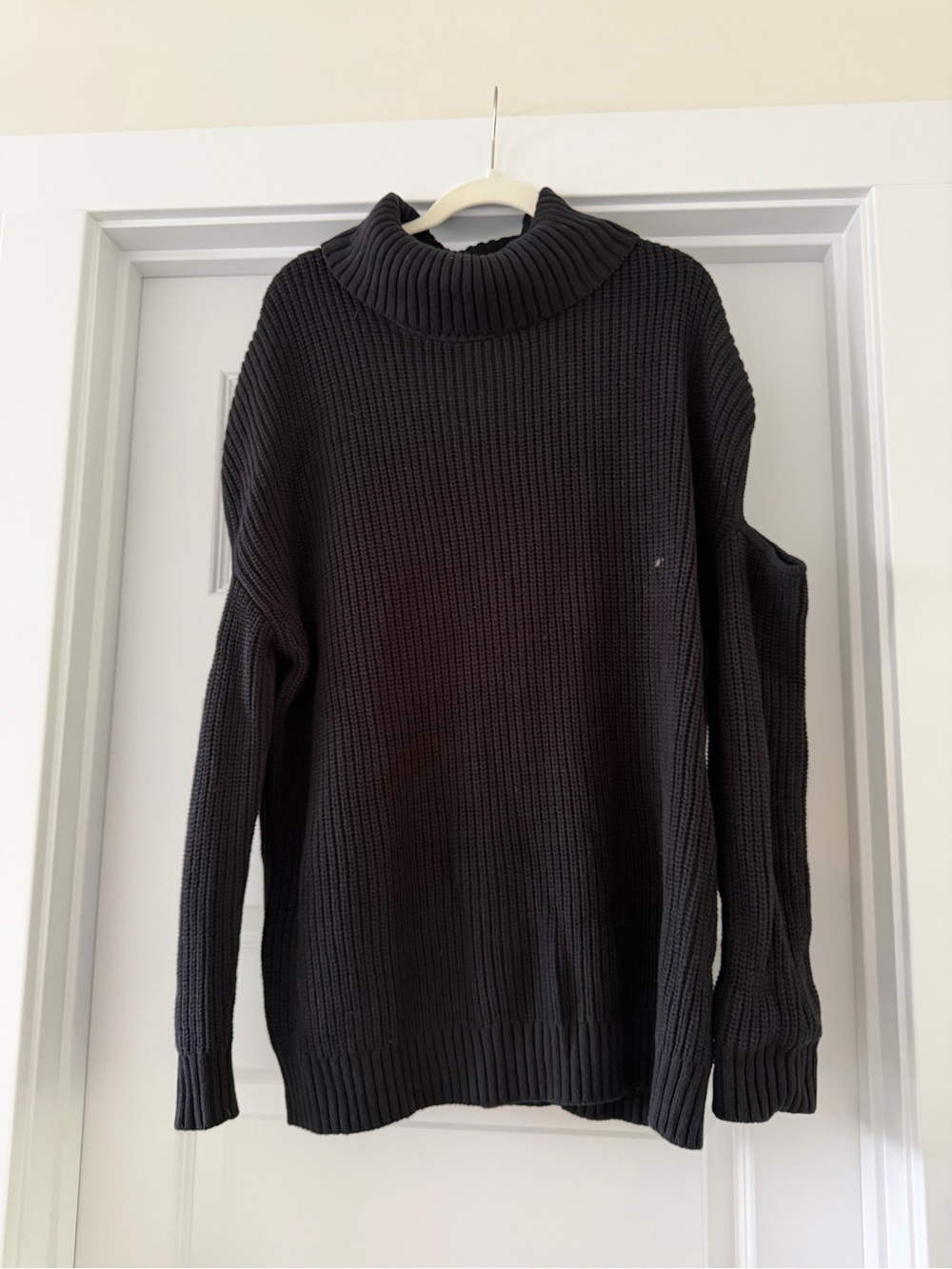 Bar III Black Cut-Out Turtleneck Sweater
